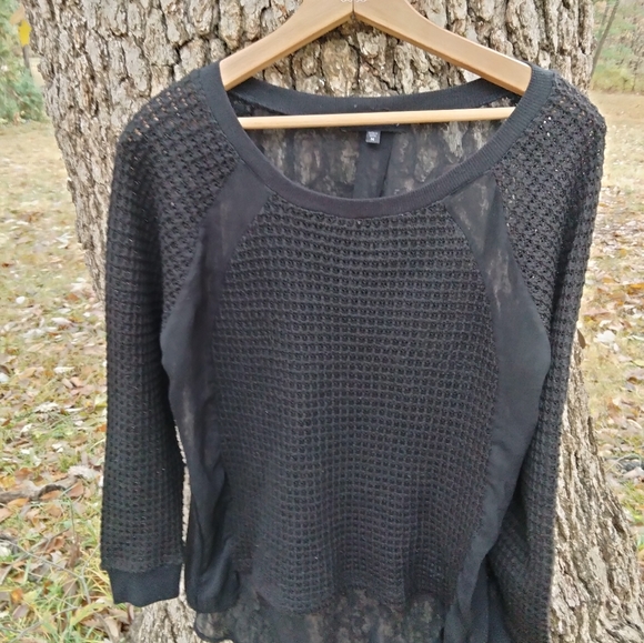 Sanctuary Tops - 🍁Price Drop!🍁Sanctuary mixed media top in size M.